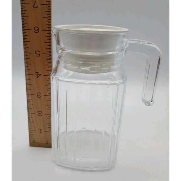 Vintage ARC France Clear Glass Ribbed Refrigerator Pitcher w/Handle 6in Tall - Picture 6 of 10